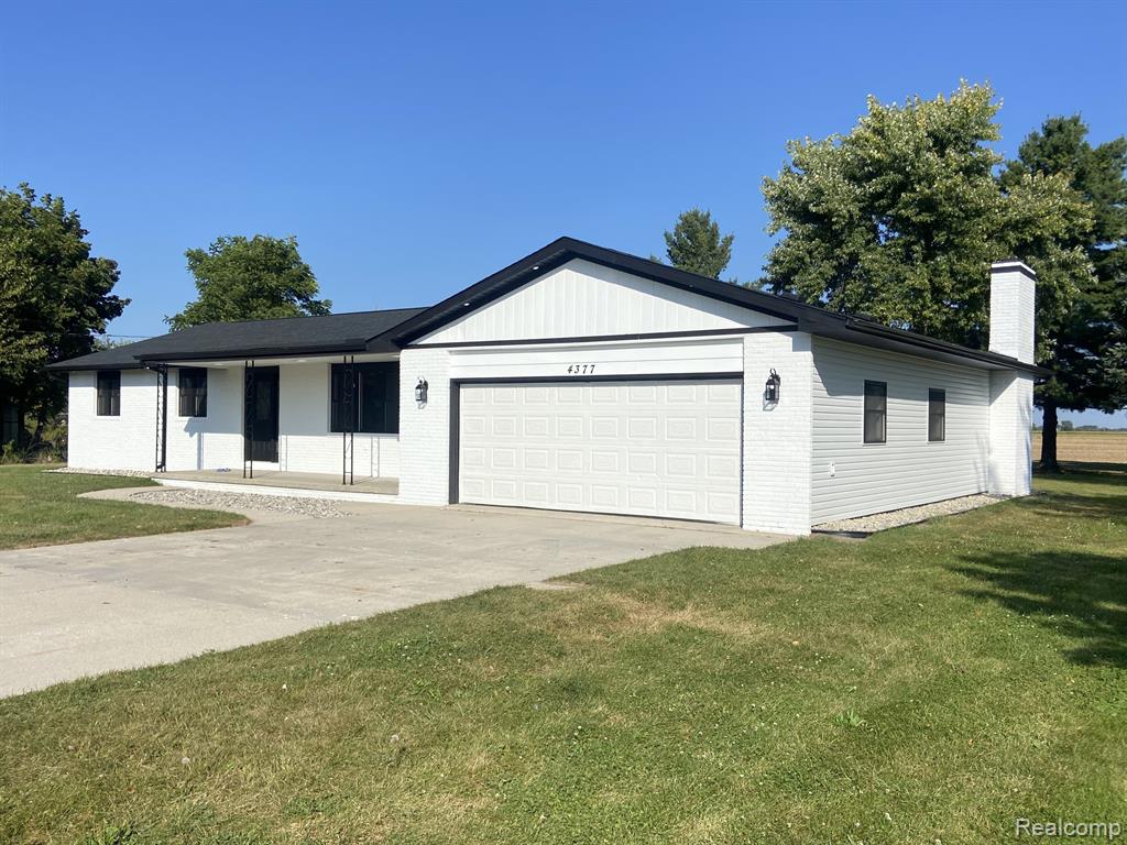 4377 South Garfield Road Auburn, MI 48611 - Photo 1 of 25 Gallery Image 1