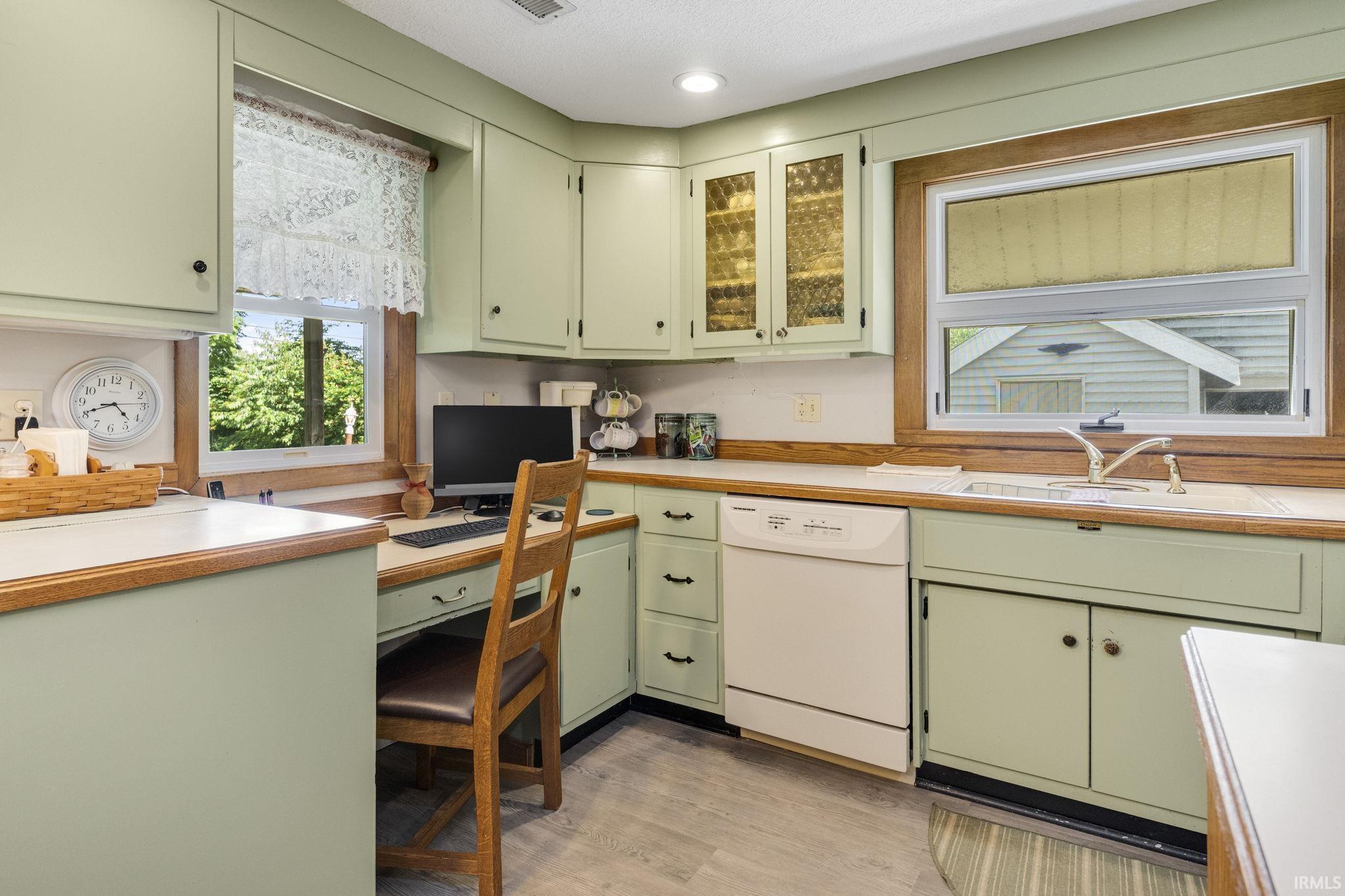 7547 Auburn Road Fort Wayne, IN 46825 - Photo 12 of 36 Gallery Image 12