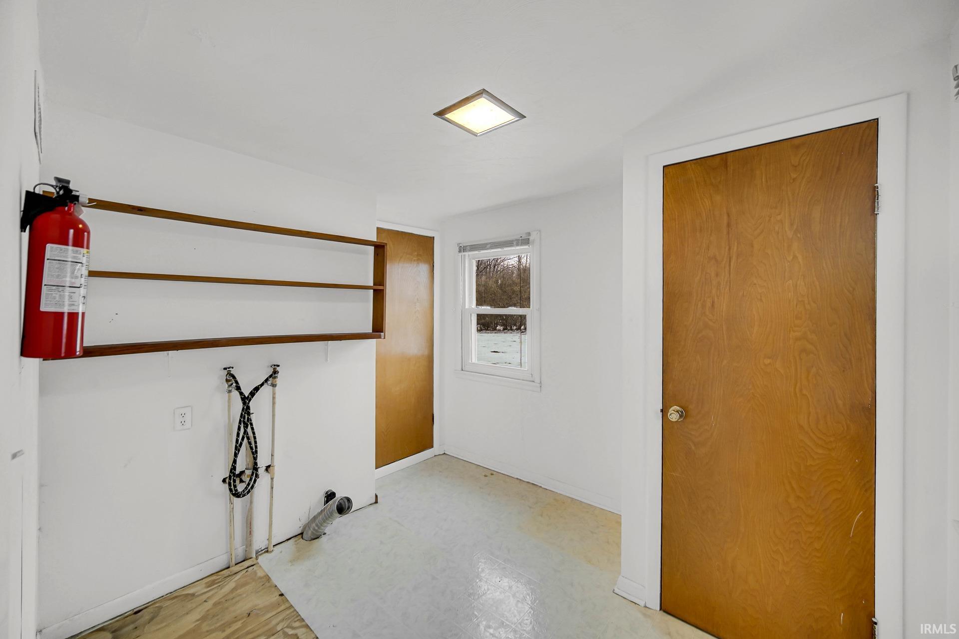 7434 11A Road Plymouth, IN 46563 - Photo 11 of 27