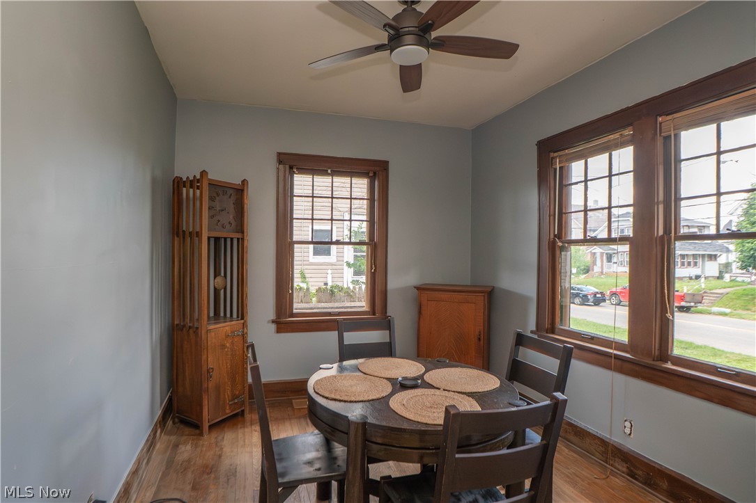 1131 Broad Avenue Northwest Canton, OH 44708 - Photo 6 of 25