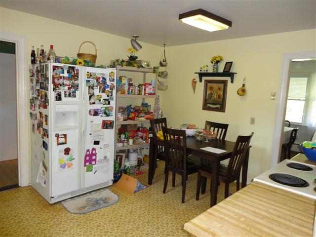 28 State Rd S-23-608 Greenville, SC 29609 - Photo 12 of 22