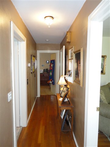 28 State Rd S-23-608 Greenville, SC 29609 - Photo 20 of 22