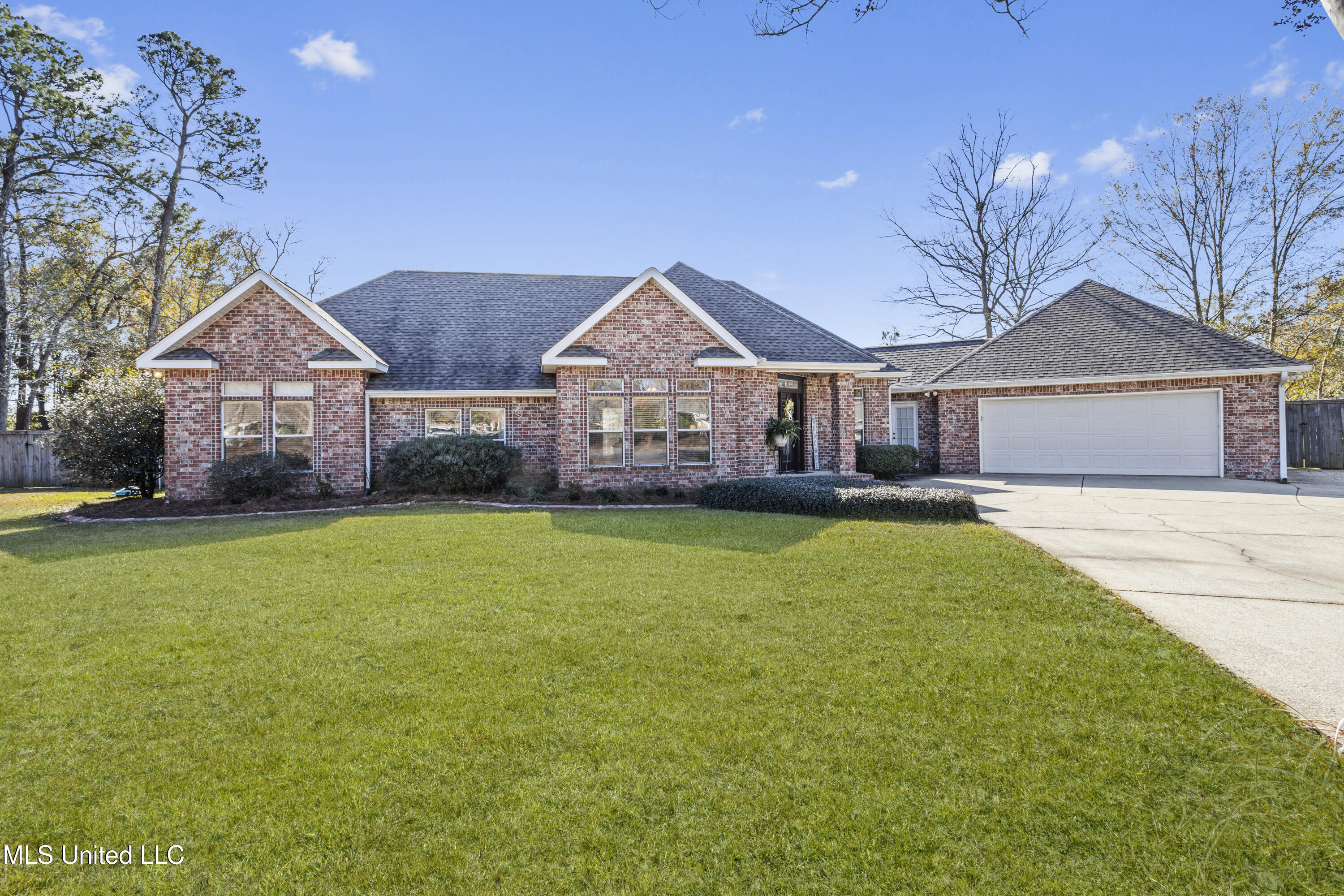 6700 Orchard Road Ocean Springs, MS 39564 - Photo 1 of 49 001