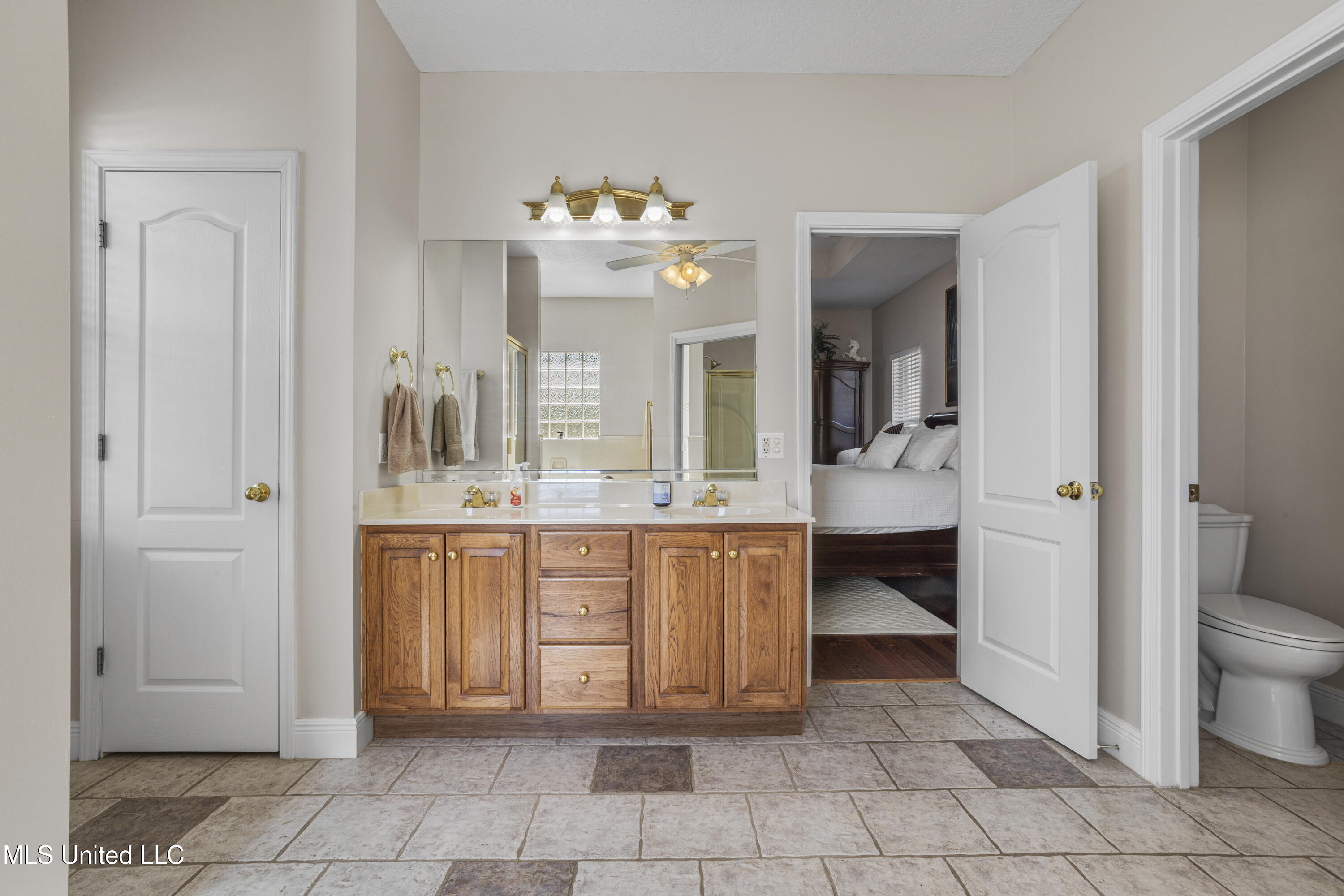 6700 Orchard Road Ocean Springs, MS 39564 - Photo 24 of 49 024
