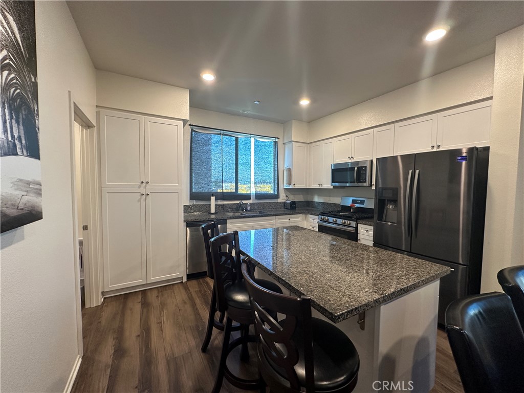 17612 Garden House Lane Bellflower, CA 90706 - Photo 17 of 31