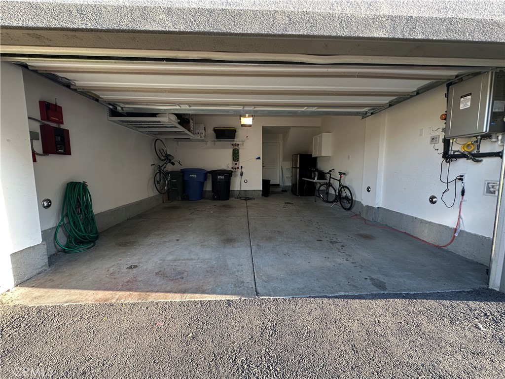 17612 Garden House Lane Bellflower, CA 90706 - Photo 4 of 31