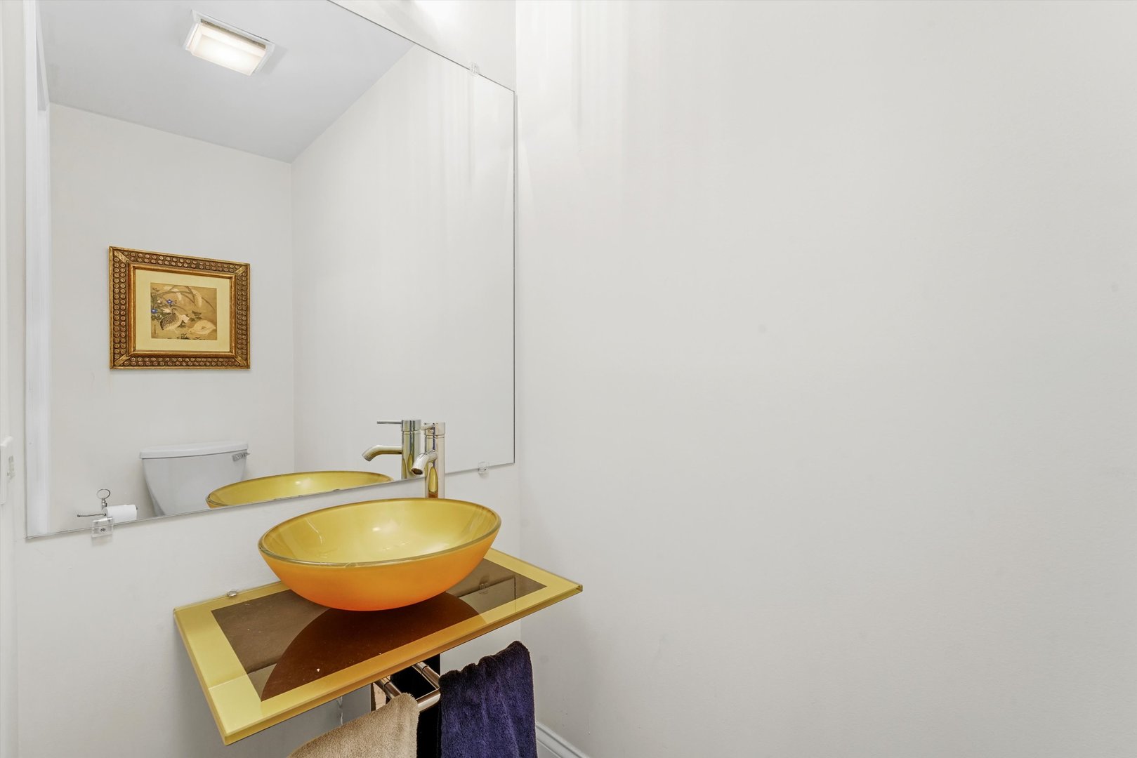 14501 Golf Road Orland Park, IL 60462 - Photo 18 of 53 a bathroom with a sink and a mirror