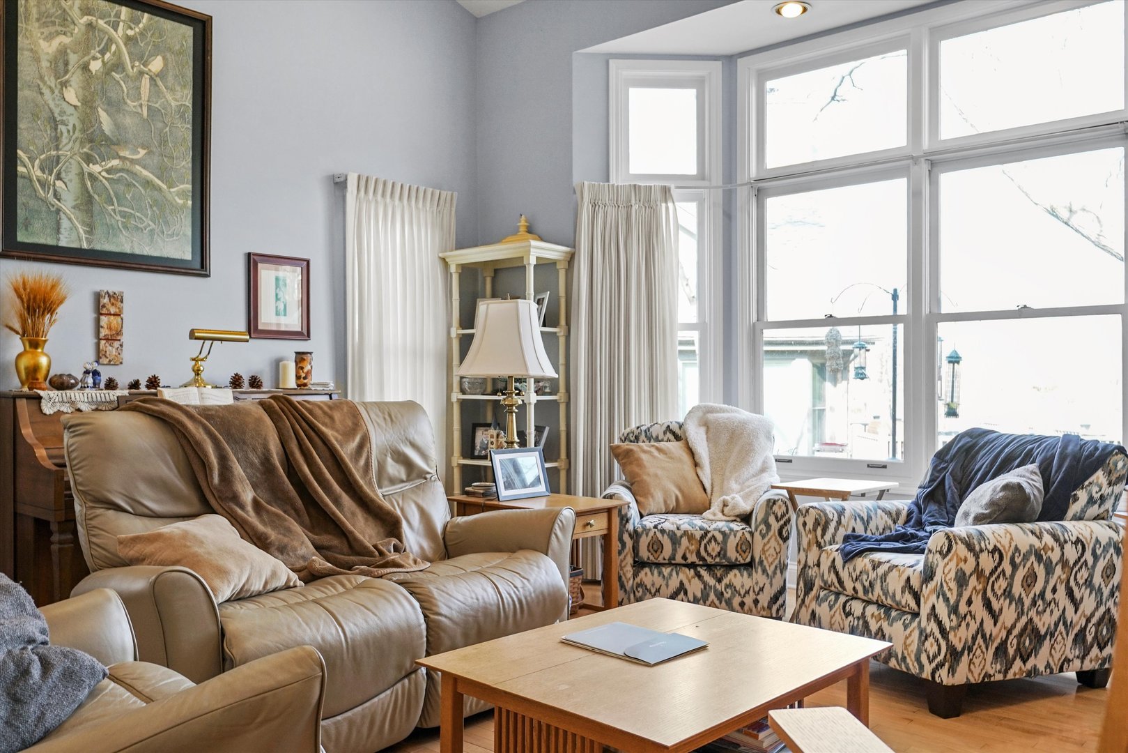 14501 Golf Road Orland Park, IL 60462 - Photo 40 of 53 a living room with furniture and large windows