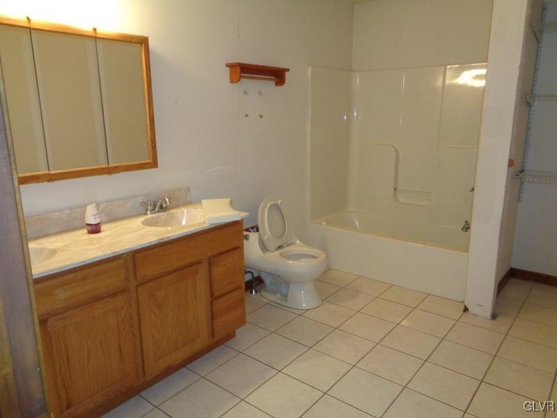 179 Heck Road Kunkletown, PA 18058 - Photo 11 of 18 Gallery Image 11