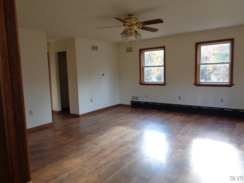 179 Heck Road Kunkletown, PA 18058 - Photo 12 of 18 Gallery Image 12