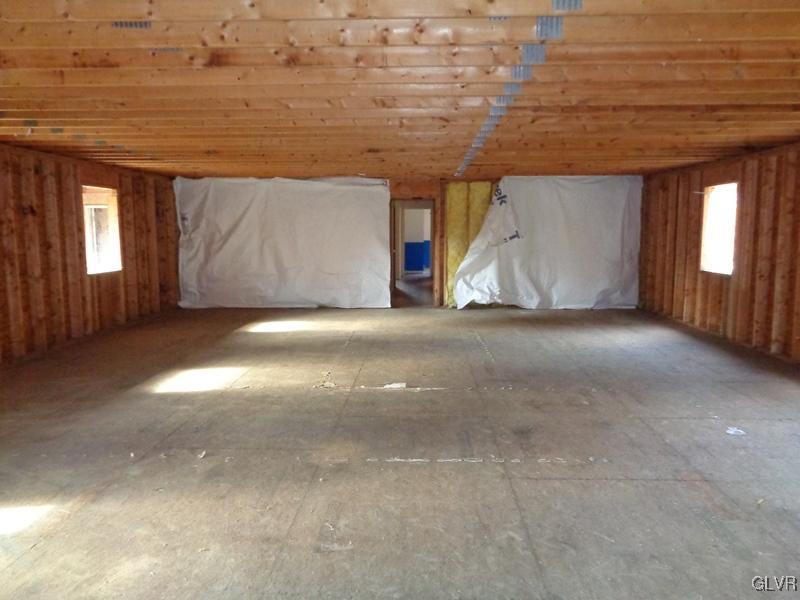 179 Heck Road Kunkletown, PA 18058 - Photo 17 of 18 Gallery Image 17