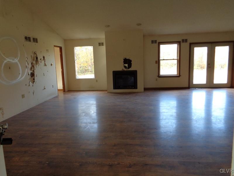 179 Heck Road Kunkletown, PA 18058 - Photo 7 of 18 Gallery Image 7