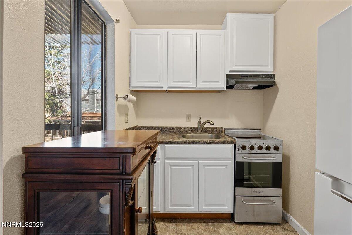 2700 Plumas Street, Unit 208 Reno, NV 89509 - Photo 8 of 24 08-2700 Plumas Unit 208 Reno NV 89509 (7