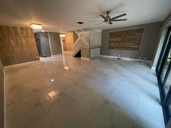 $2,850 | 3011 Northwest 48th Avenue, Coconut Creek, FL 33063