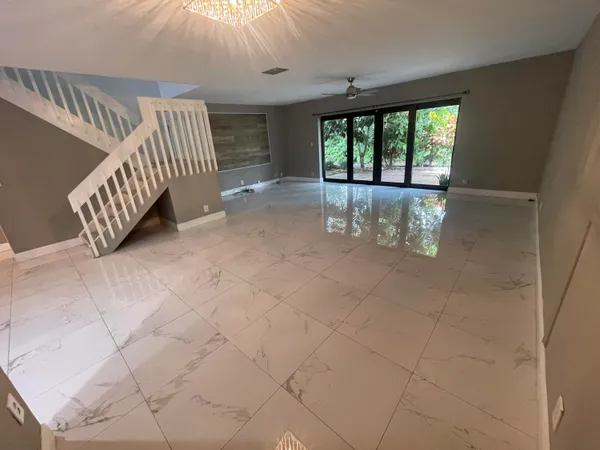 $2,850 | 3011 Northwest 48th Avenue, Coconut Creek, FL 33063