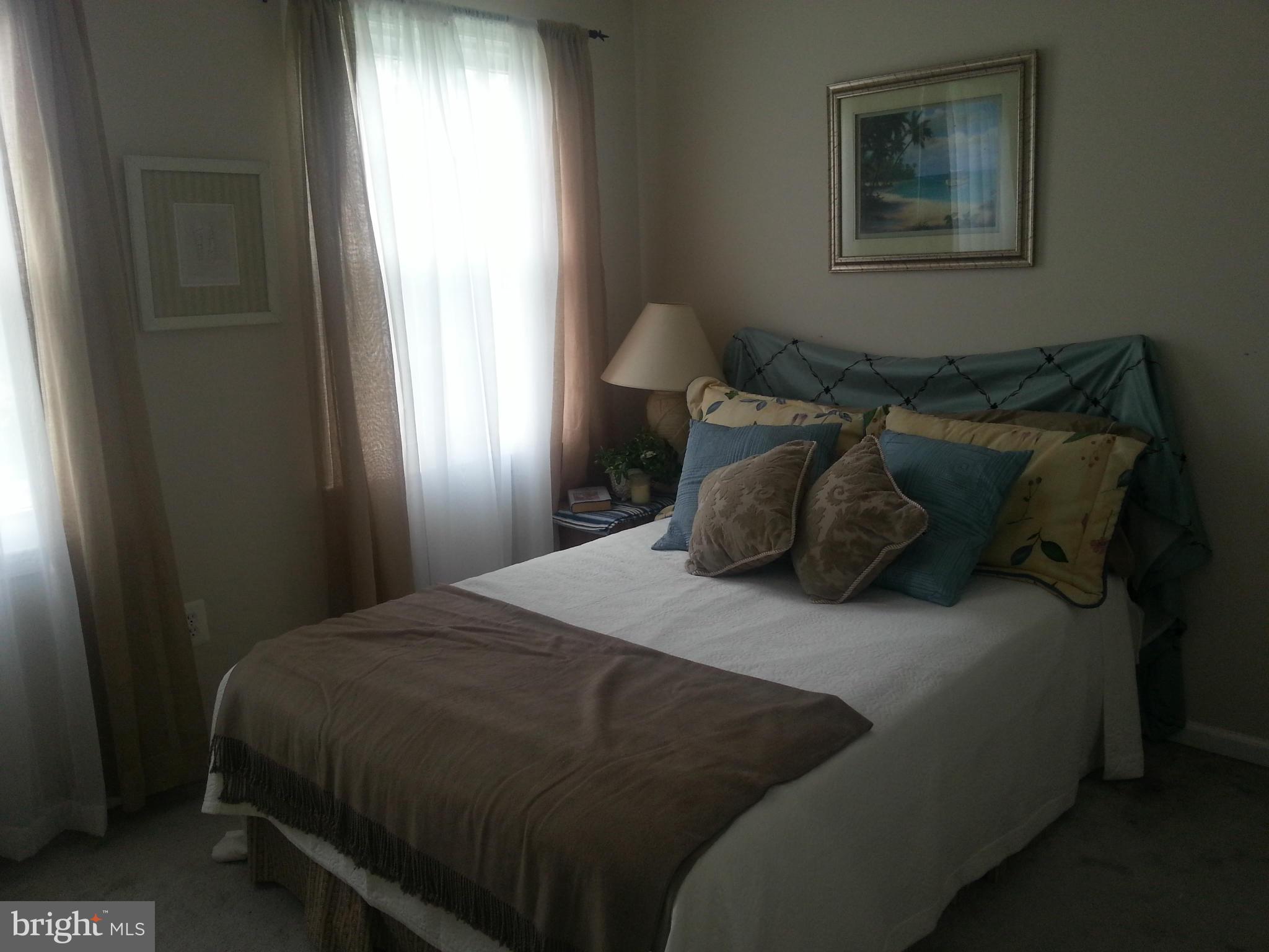 6818 Compton Heights Circle Clifton, VA 20124 - Photo 19 of 26 Bedroom