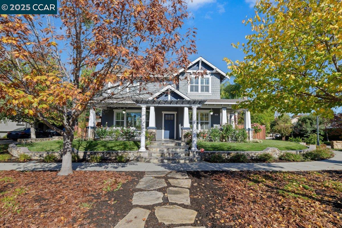 5656 Stockton Loop Livermore, CA 94550 - Photo 1 of 37 a front view of a house with garden