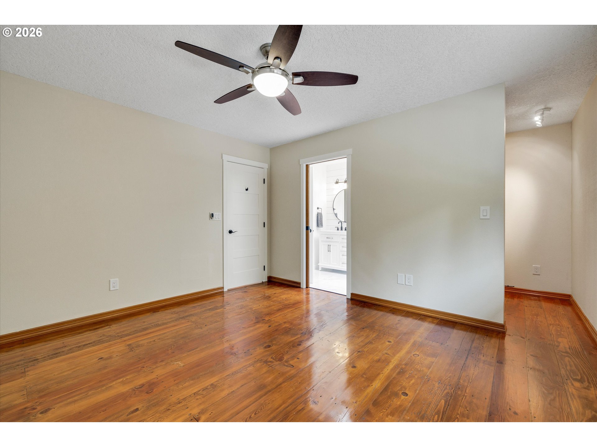 17280 South Eaden Road Oregon City, OR 97045 - Photo 29 of 48 Deck