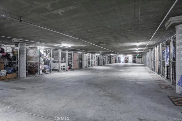 $349,999 | 19350 Sherman Way, Unit 124, Reseda, CA 91335