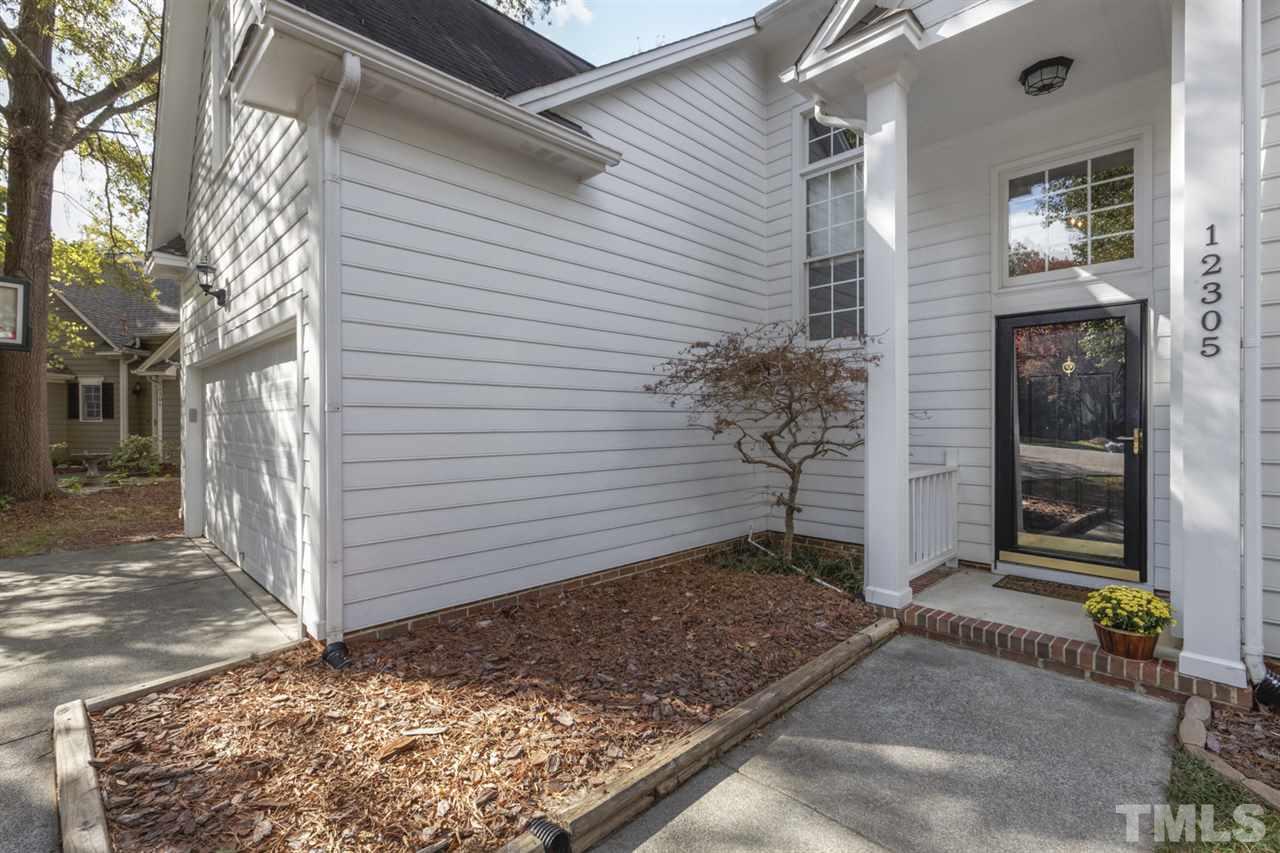 12305 Hartwick Court Raleigh, NC 27613 - Photo 2 of 30 Gallery Image 2