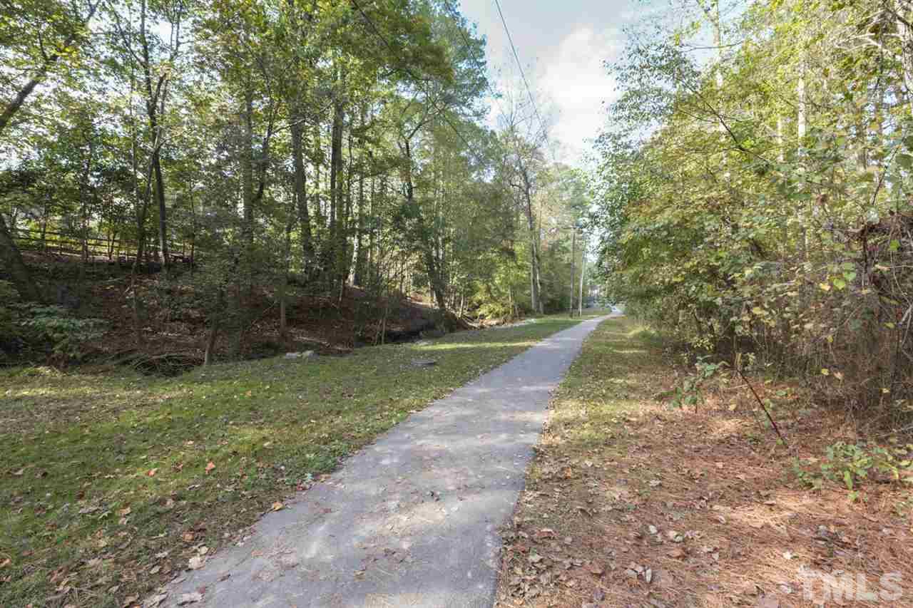 12305 Hartwick Court Raleigh, NC 27613 - Photo 27 of 30 Gallery Image 27