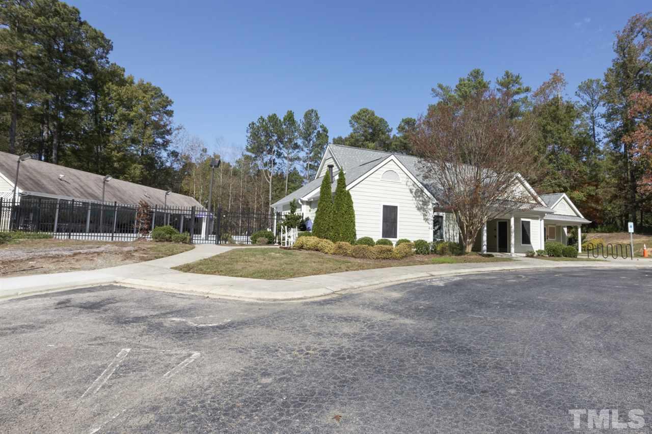 12305 Hartwick Court Raleigh, NC 27613 - Photo 28 of 30 Gallery Image 28