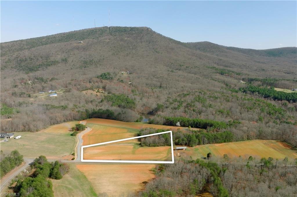 3 Old Mill Road Pinnacle, NC 27043 - Photo 6 of 22