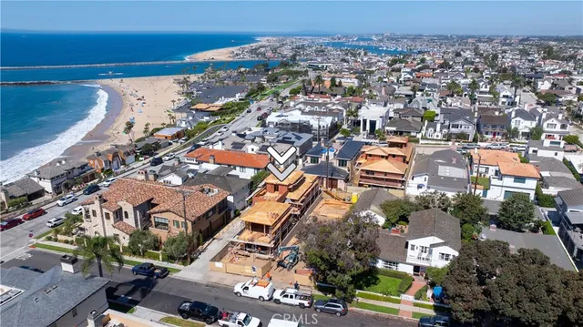 $9,995,000 | 209 Narcissus Avenue, Corona del Mar, CA 92625