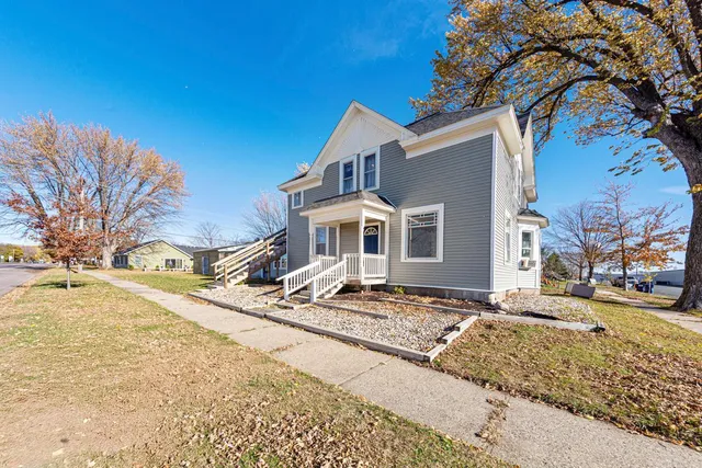 $210,000 | 208 Highway 5, Arlington, MN 55307