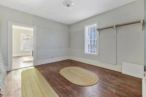 $199,000 | 208 Highway 5, Arlington, MN 55307