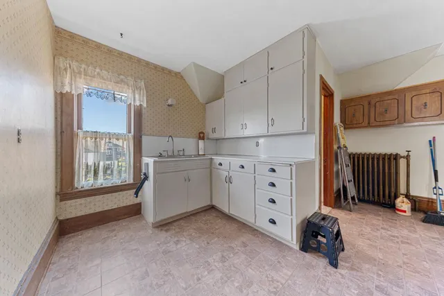 $210,000 | 208 Highway 5, Arlington, MN 55307