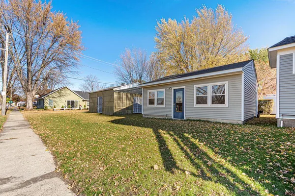 $199,000 | 208 Highway 5, Arlington, MN 55307