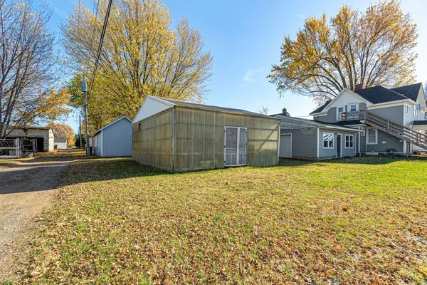 $199,000 | 208 Highway 5, Arlington, MN 55307