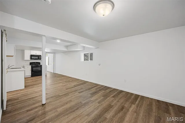 $490,000 | 5653 Sun Bear Drive, House Springs, MO 63051