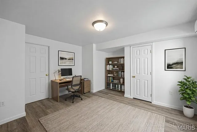 $490,000 | 5653 Sun Bear Drive, House Springs, MO 63051