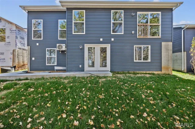 $490,000 | 5653 Sun Bear Drive, House Springs, MO 63051