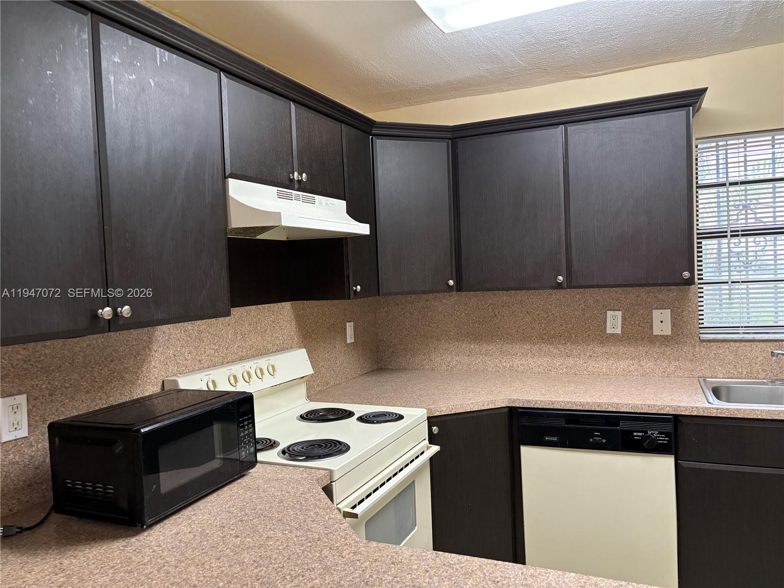 3610 Southwest 112th Avenue, Unit 62 Miami, FL 33165 - Photo 7 of 13