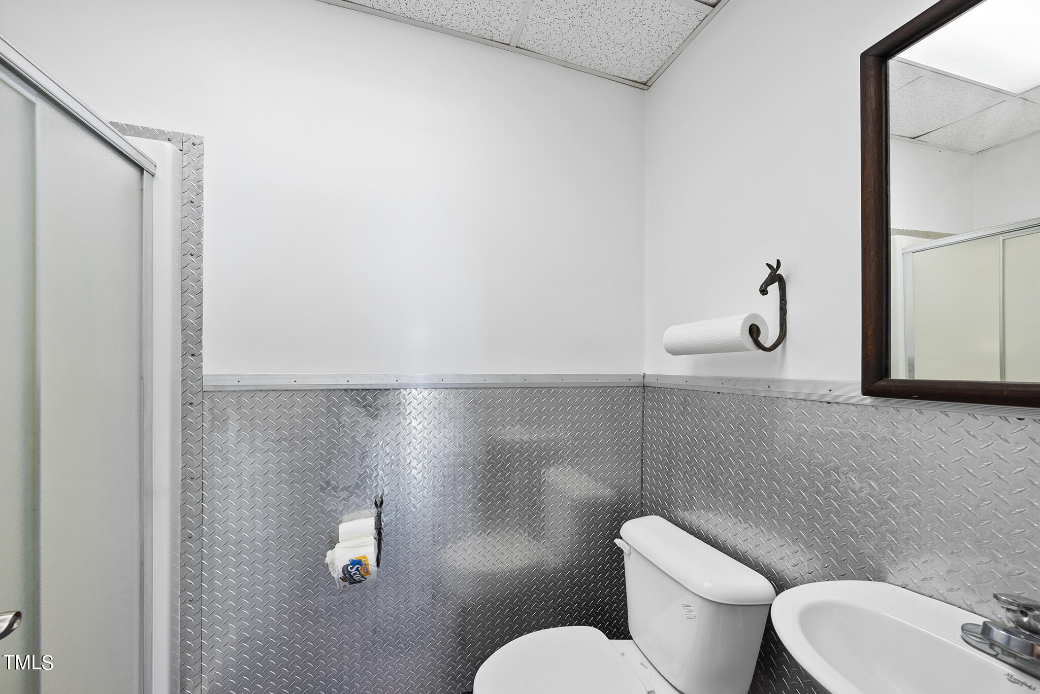 8480 Kennebec Road Willow Spring, NC 27592 - Photo 57 of 68 Full Garage Bath