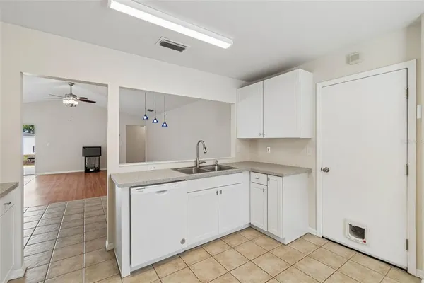 $324,900 | 1706 Erin Brooke Drive, Valrico, FL 33594