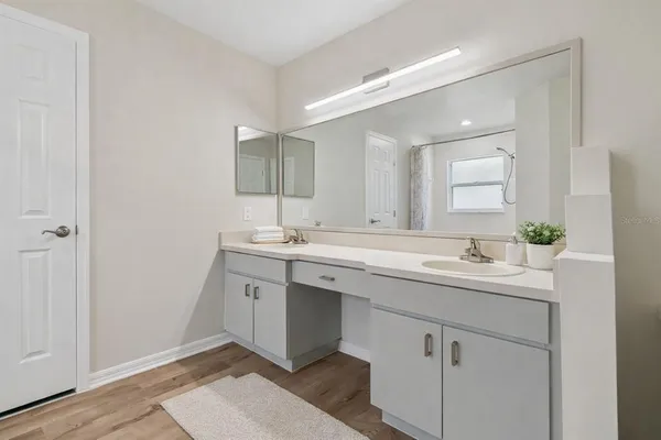 $324,900 | 1706 Erin Brooke Drive, Valrico, FL 33594
