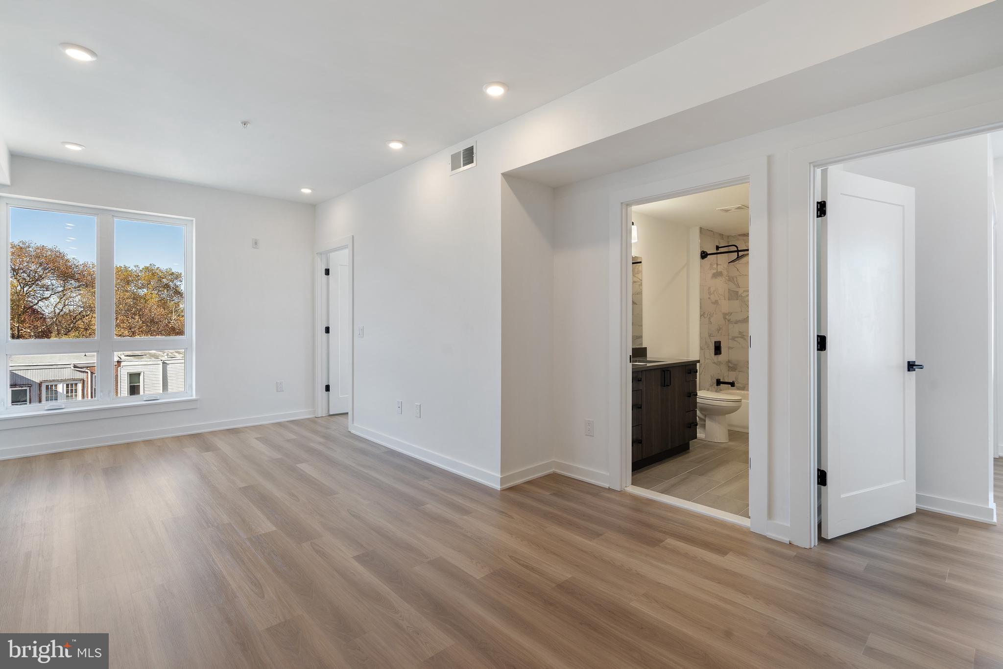 2111 North Front Street, Unit 505 Philadelphia, PA 19122 - Photo 6 of 14