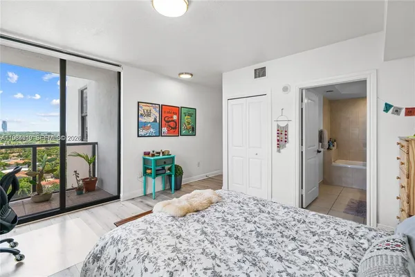 $3,400 | 2301 Southwest 27th Avenue, Unit 1203, Miami, FL 33145