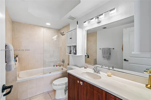 $3,400 | 2301 Southwest 27th Avenue, Unit 1203, Miami, FL 33145