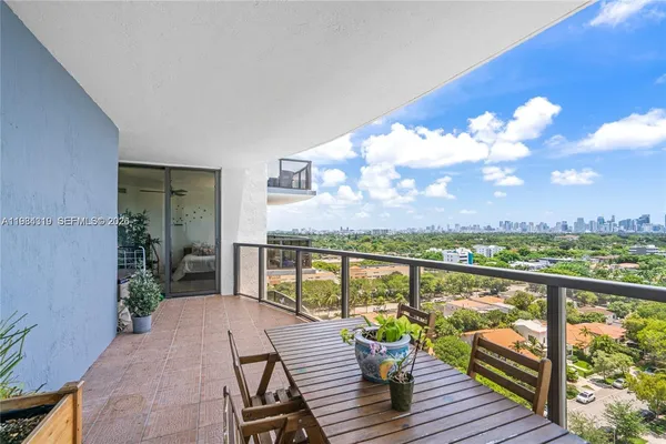 $3,400 | 2301 Southwest 27th Avenue, Unit 1203, Miami, FL 33145