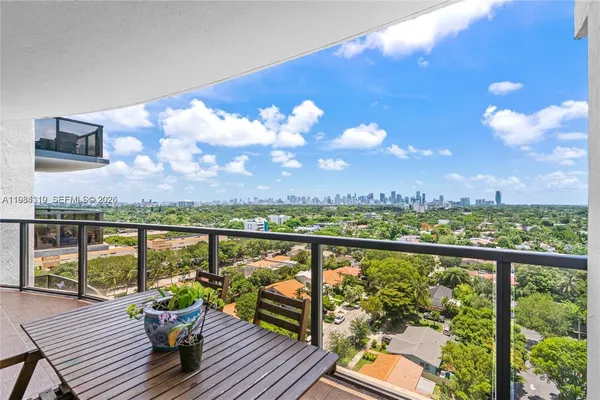 $3,400 | 2301 Southwest 27th Avenue, Unit 1203, Miami, FL 33145