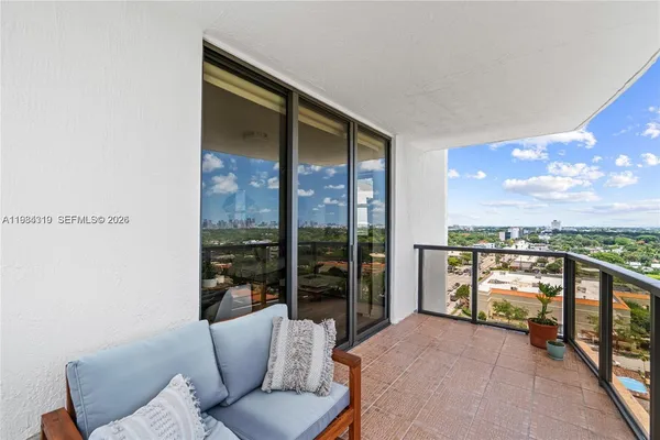 $3,400 | 2301 Southwest 27th Avenue, Unit 1203, Miami, FL 33145