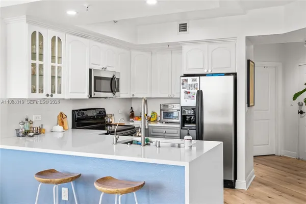 $3,400 | 2301 Southwest 27th Avenue, Unit 1203, Miami, FL 33145