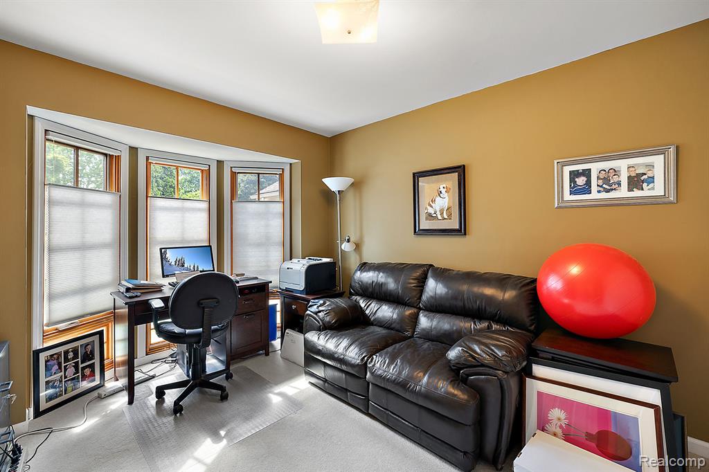 2093 Cumberland Road Rochester Hills, MI 48307 - Photo 37 of 58