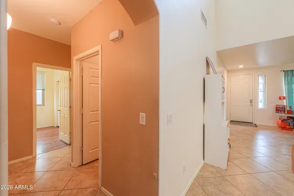 $599,999 | 1538 East Nightingale Lane, Gilbert, AZ 85298