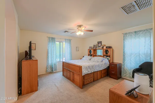 $599,999 | 1538 East Nightingale Lane, Gilbert, AZ 85298